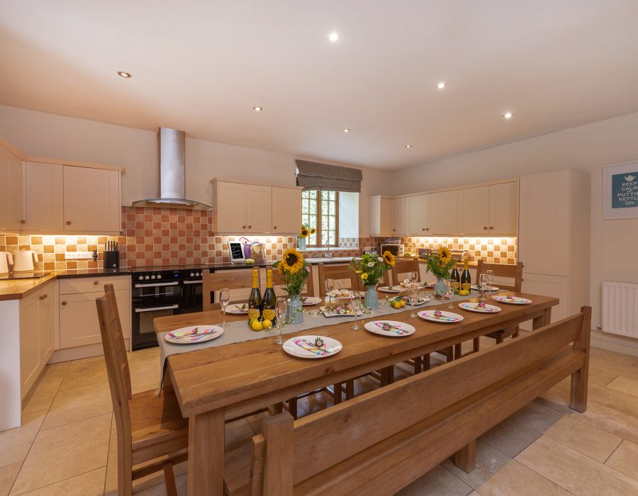 Fabulous Kitchen / Dining Room